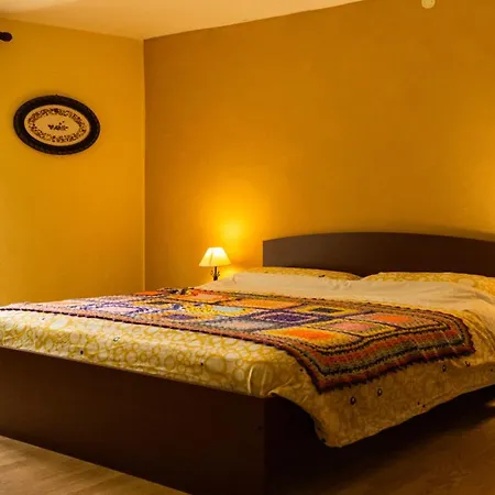 La Finestra Sul Bosco * Serralunga di Crea